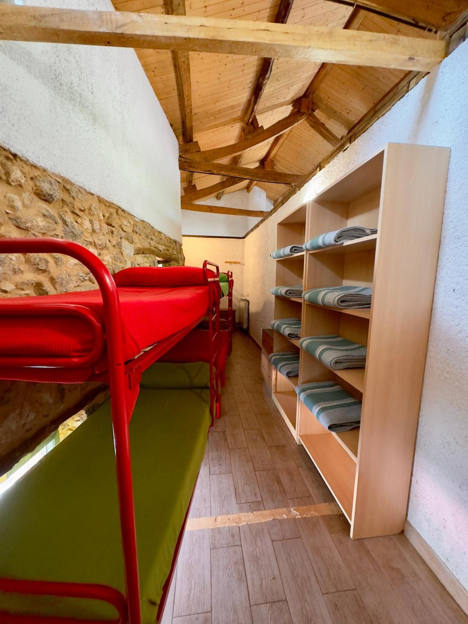 Albergue Valle De Arbas Cubillas de Arbas Exterior foto